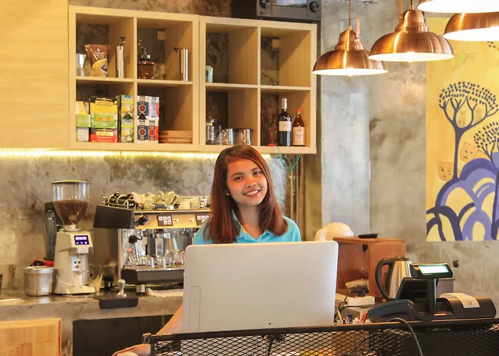 Thonglor Travellers And Cafe * Bangkok