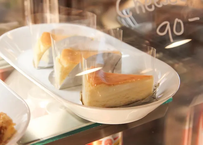 Thonglor Travellers And Cafe * Bangkok