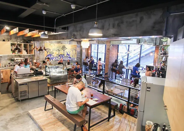 Thonglor Travellers And Cafe Bangkok